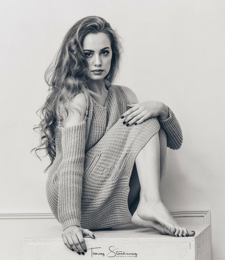 Wiktoria Gasiewska porno perfekte bild