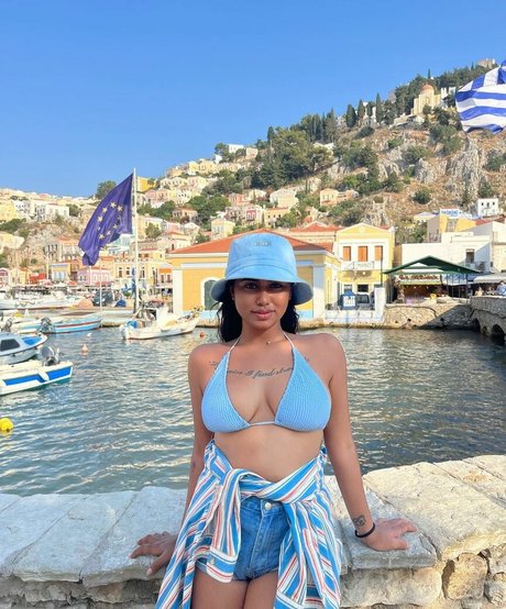 Indian Exhibition porno kunst bilder