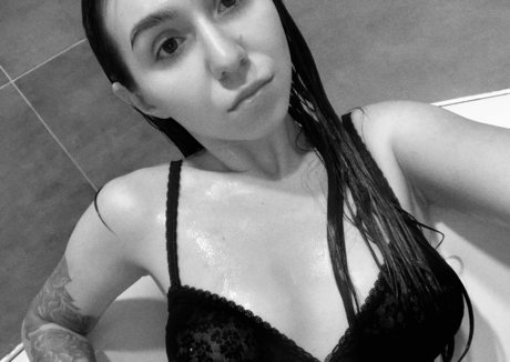 krisstile nackt pornografische bild