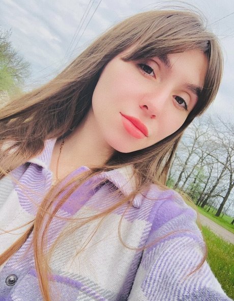 krisstile sexy nackte galerien