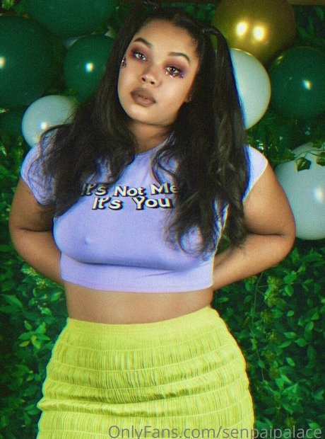 senpaipalace heiße sexy bild