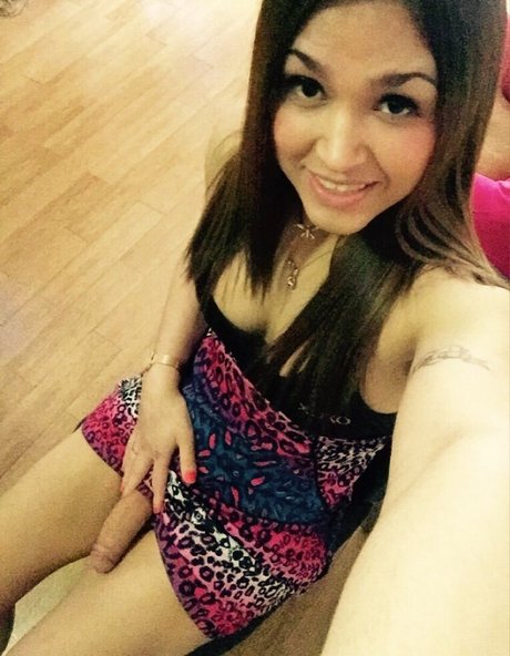 Amy Toikka model exklusive galerien