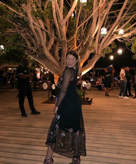 Zhanet Filipova schöne erwachsene galerien