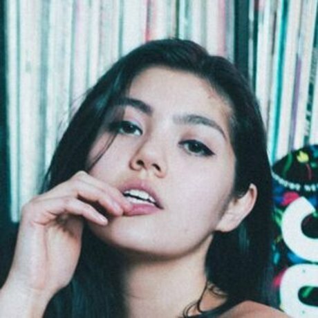 Kyra Elton hübsche pornografische galerie