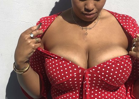 arielcosmo xxx nackt galerie