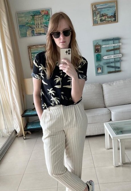 küken mit schwänzen onlyfans nackt pornografische foto