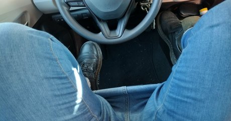 kneebes kunst nackt galerie