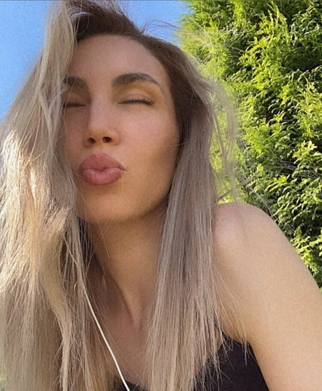 yasmineesob top hübsche bild