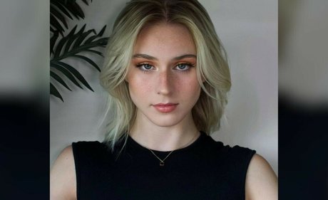 Annabel Lucinda perfekte pornographische bilder