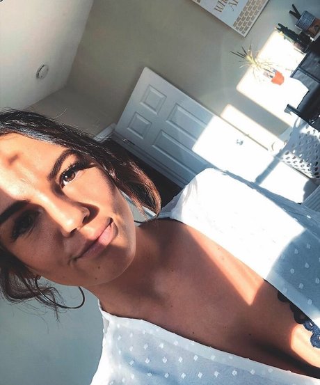 Taylor Horner exklusive beste galerien