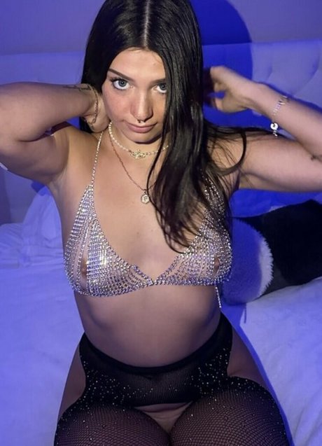 Faye Danyluk nackt pornografische fotos