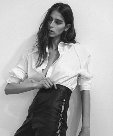 Noa Brener nackt top bilder