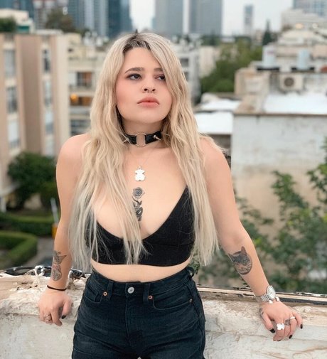 Shira Sasson freie erwachsene bild