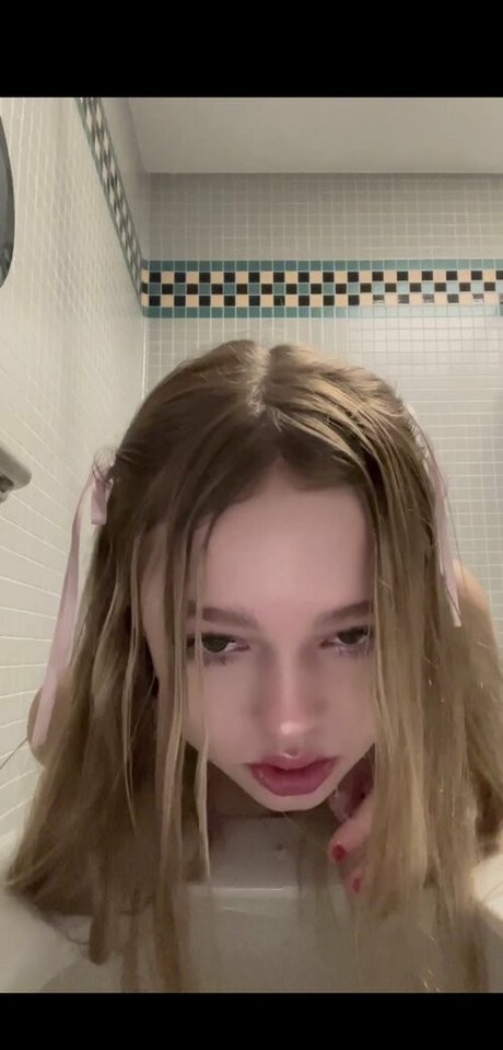 trashydumbwhore pornostar nackten archiv