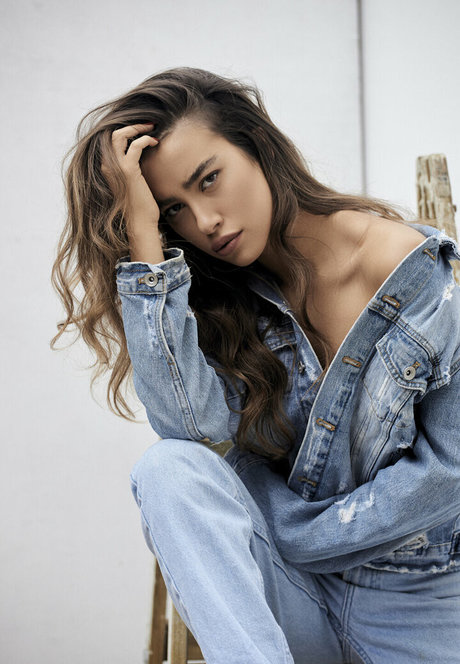 Michal Benbenishty Krits xxx perfekte galerien