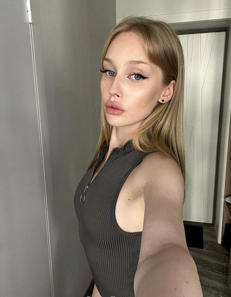 sperma auf der zunge onlyfans xxx heiße galerien