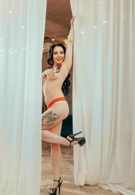 Anastasia kim nackt erwachsene galerien