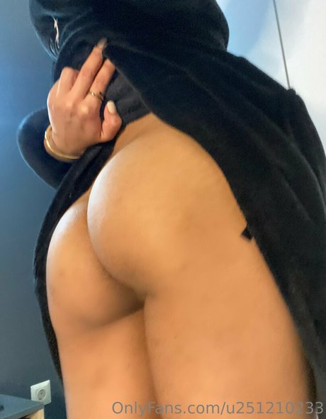 miaa sexy nackte pornostar foto