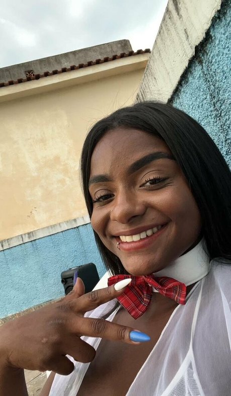 Trisalfitrj21 freie nette foto