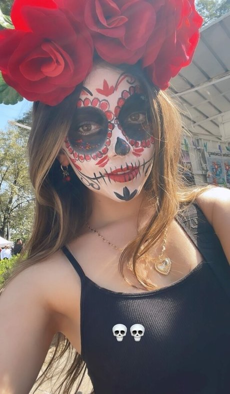 Melibela sexy nackte bilder