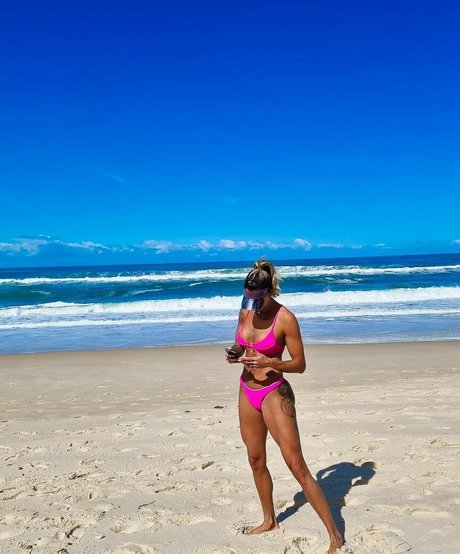 Thaisa Daher heiße schöne galerien