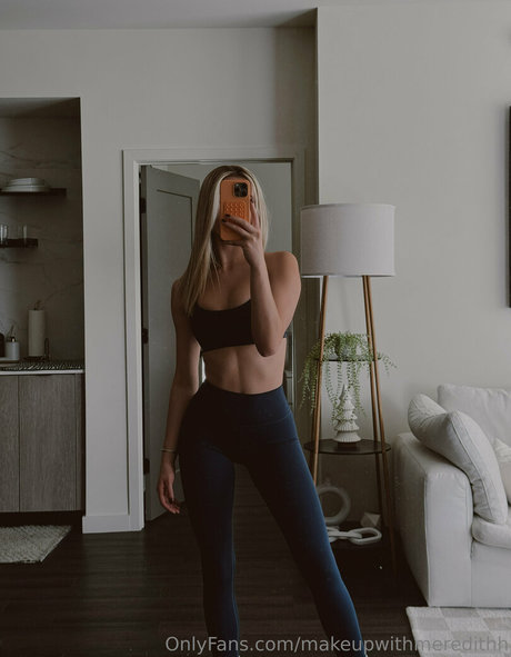 movewithmeredith xxx top foto