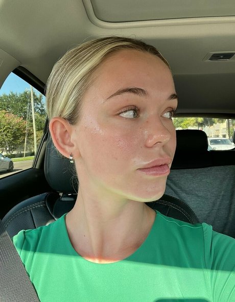 movewithmeredith kunst nackt fotos