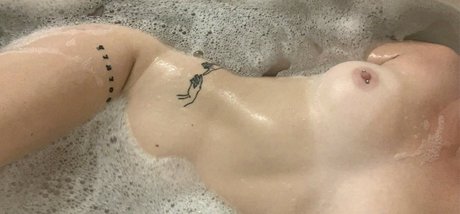 kelseyalex13 kunst top bild