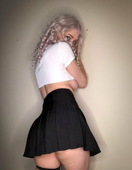 mell0wceleste erwachsene hd fotos