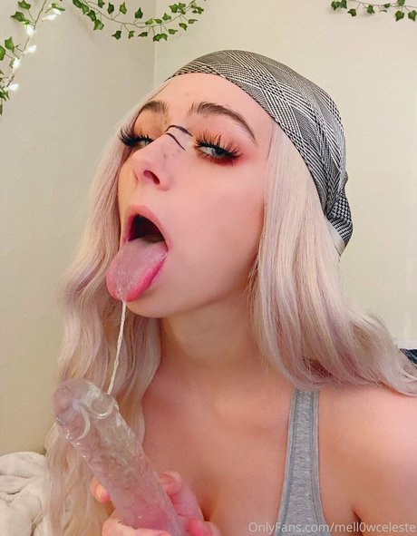 mell0wceleste hübsche fotos