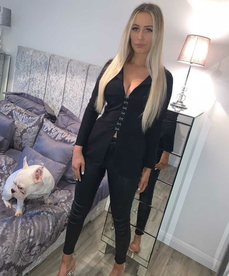 Faylee Oxenham perfekte pornostar fotos