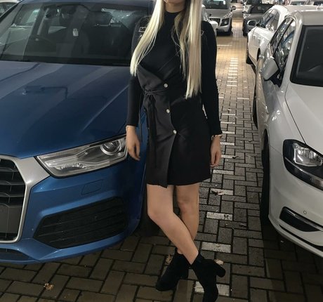 Faylee Oxenham pornostar hd fotos