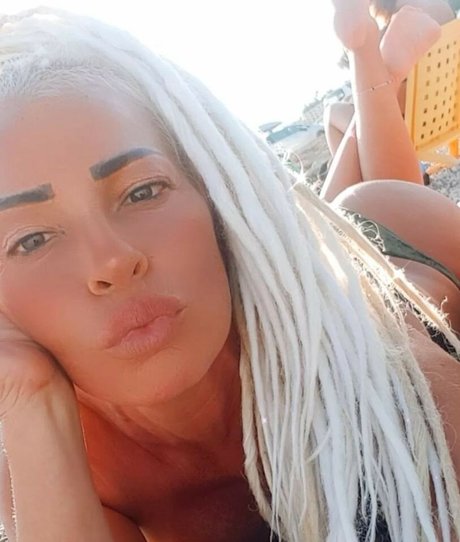 Loredana Modugno erwachsene pornostar fotos