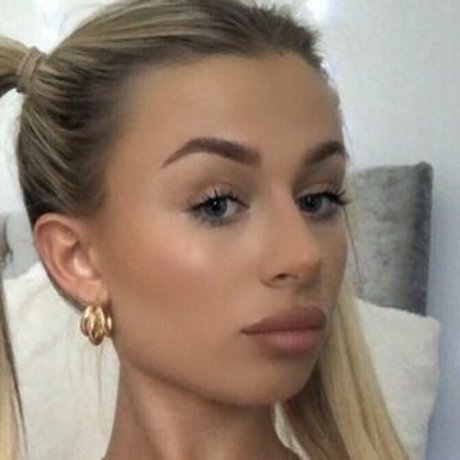 tashaanewcombe porno akt galerie