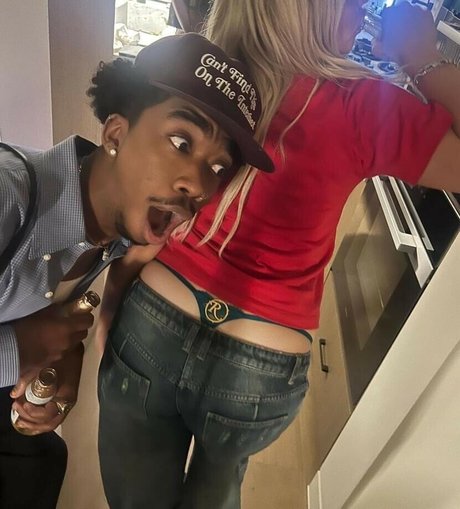 Renee Rapp porno kunst bild