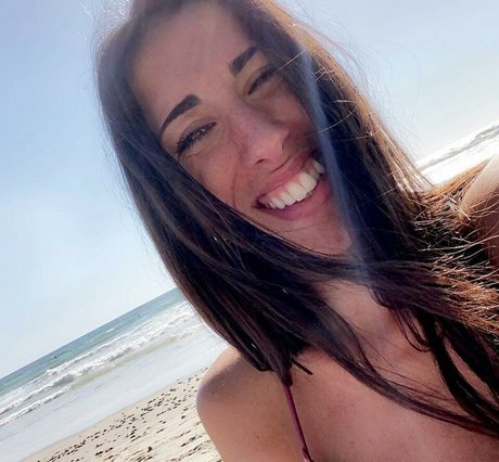 Emily Varadian beste xxx bild