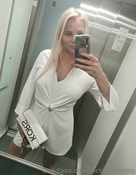 heißeste mädchen onlyfans hübsche heiße foto