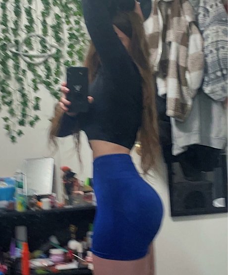 Alyshia Harvey xxx top bilder