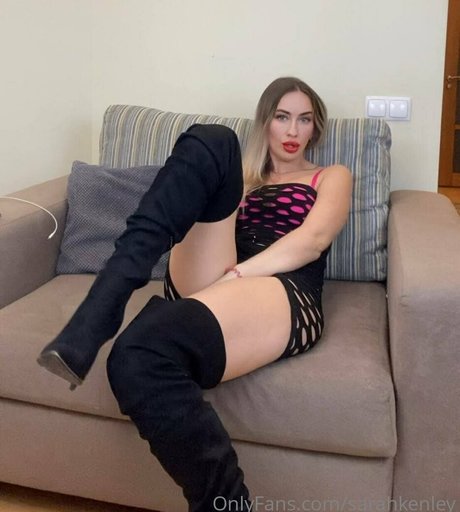 sarahkenley nacktheit porno bilder