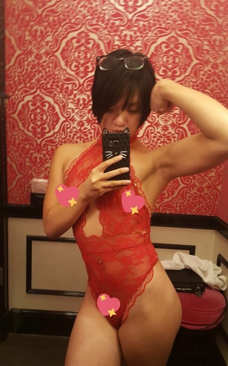 Yousoromi pornostar heiße galerie