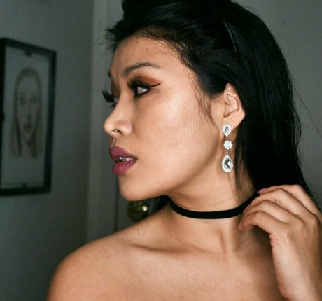 asiatische dp-onlyfans hübsche schöne galerie