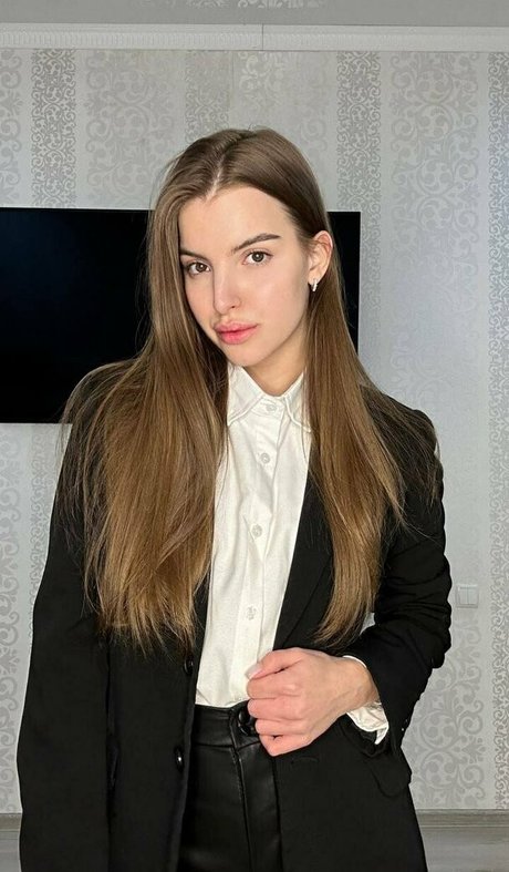 vixydi free pornostar heiße foto