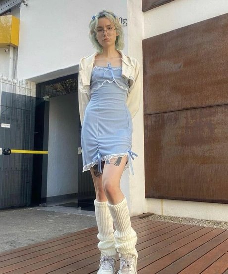 Luh Setra hd porno foto