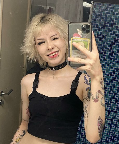 Luh Setra freie erotische archiv