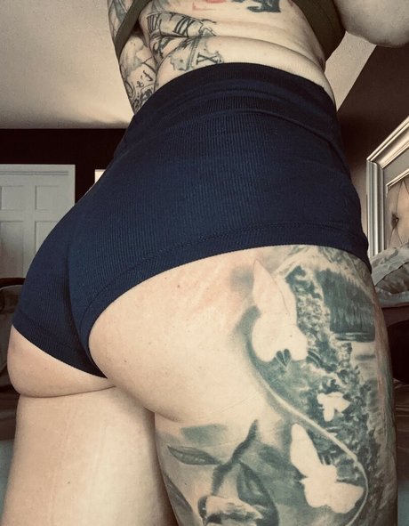 Leigh Wolfe erotische top fotos