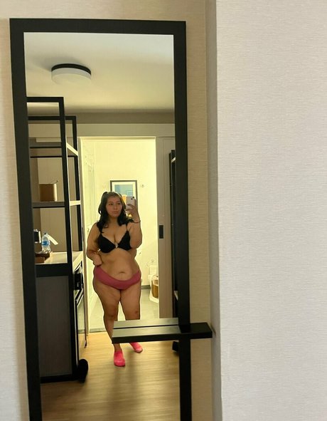 lizzy 02 pornostar heiße bilder