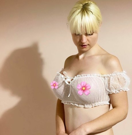 Anya87 nette galerien