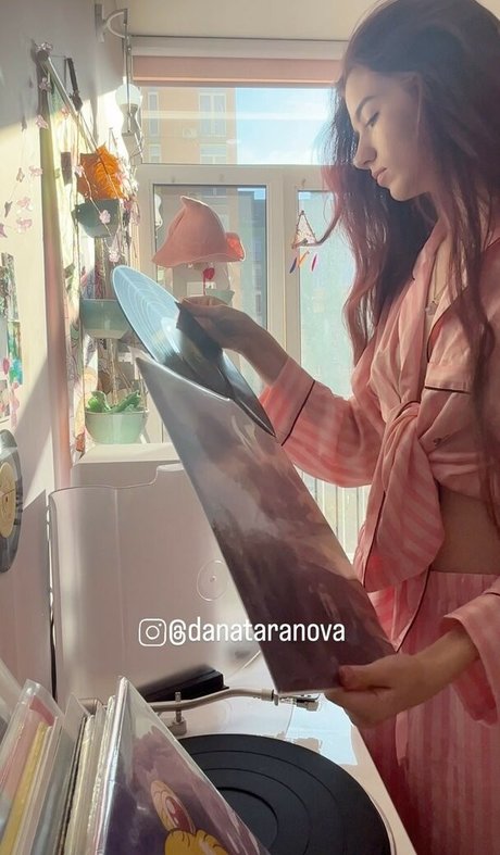 Dana Taranova top nackten bilder