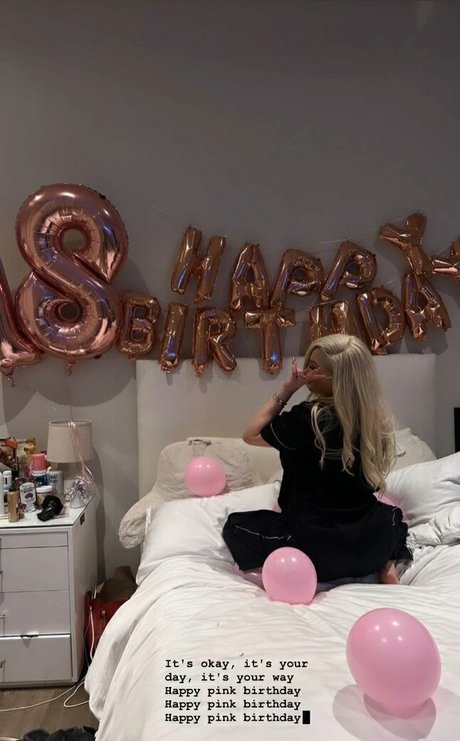 Alabama Barker erwachsene heiße bild