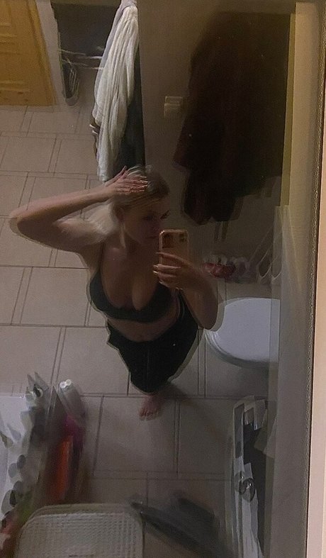 Justyna Czerwinska heiße schöne bilder